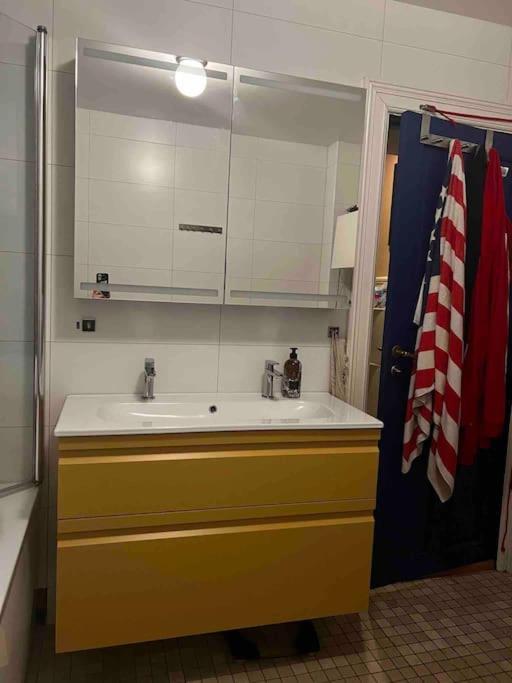 Elegant & Quiet Apartment In Historic House - Prime Location In Oslo West Kültér fotó